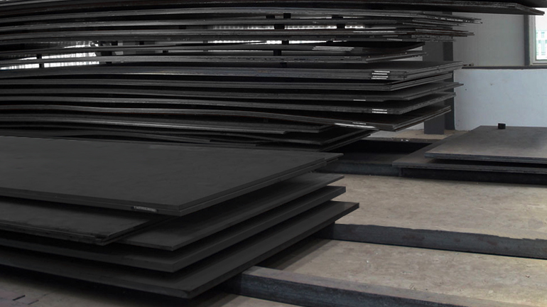 Alloy Steel Gr 12 Plate in New Delhi