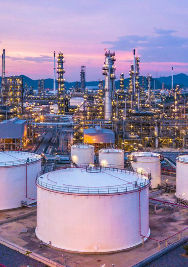 Oil and gas refinery